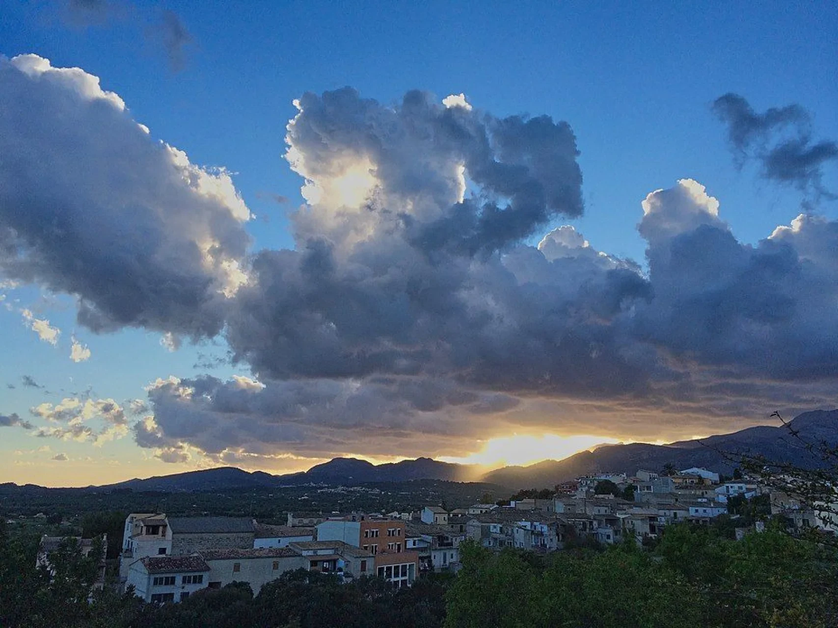 Maa / krunt · Campanet